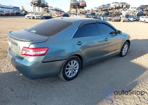 2011 Toyota Camry Xle z USA, uszkodzony, nr VIN 4T4BF3EK4BR135207